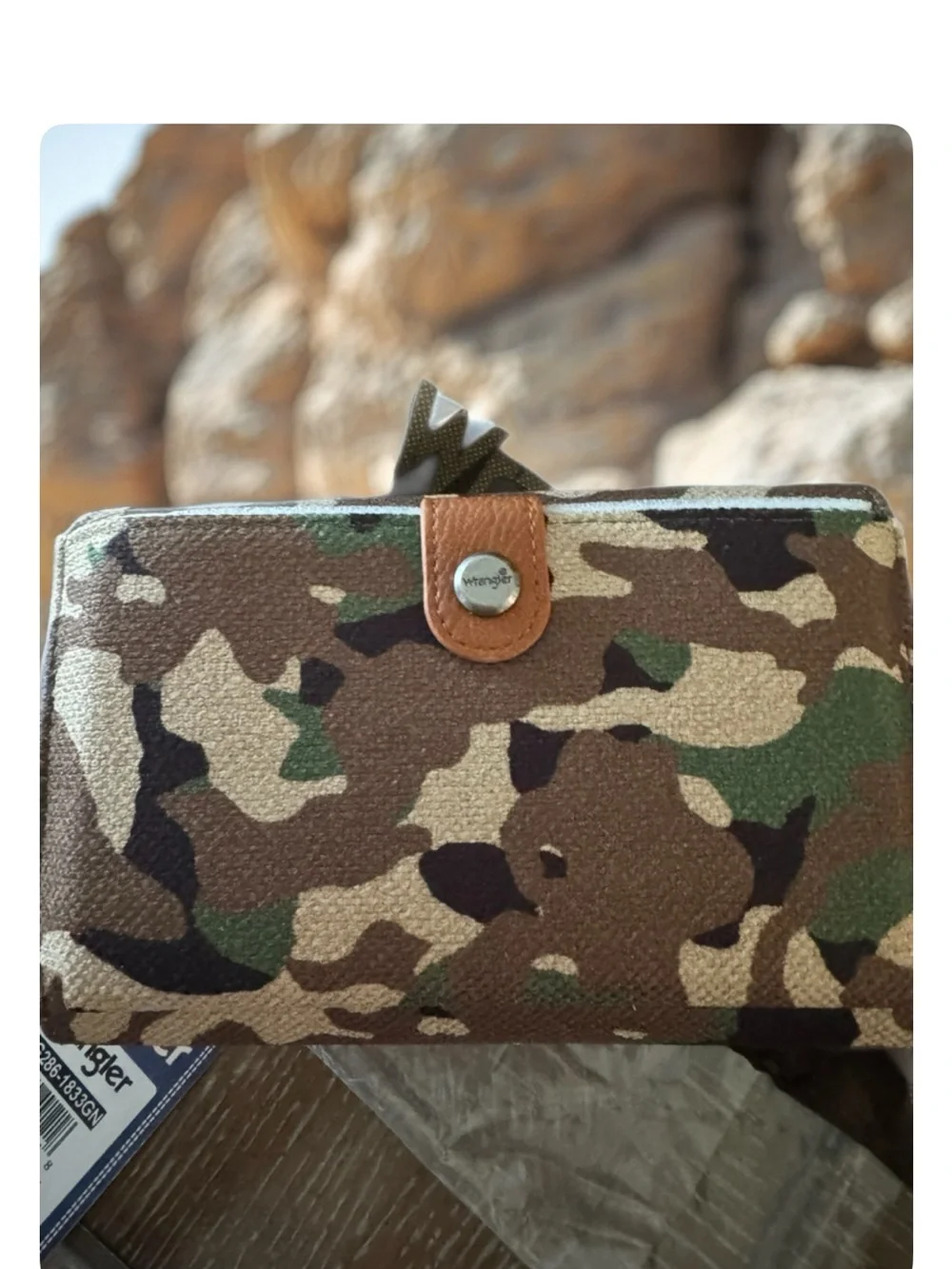 Wrangler Camo Wallet - Green & Brown - Picture 2 of 5